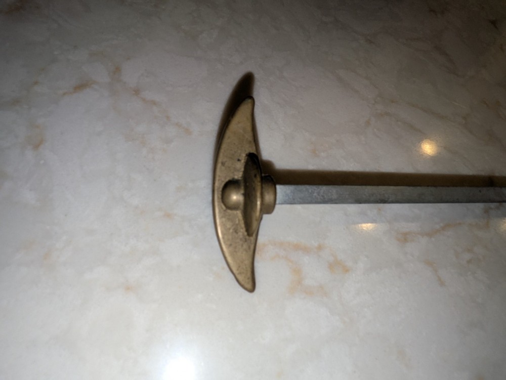 Log Lighter Lighter Key, 9.5" (Made in Taiwan)