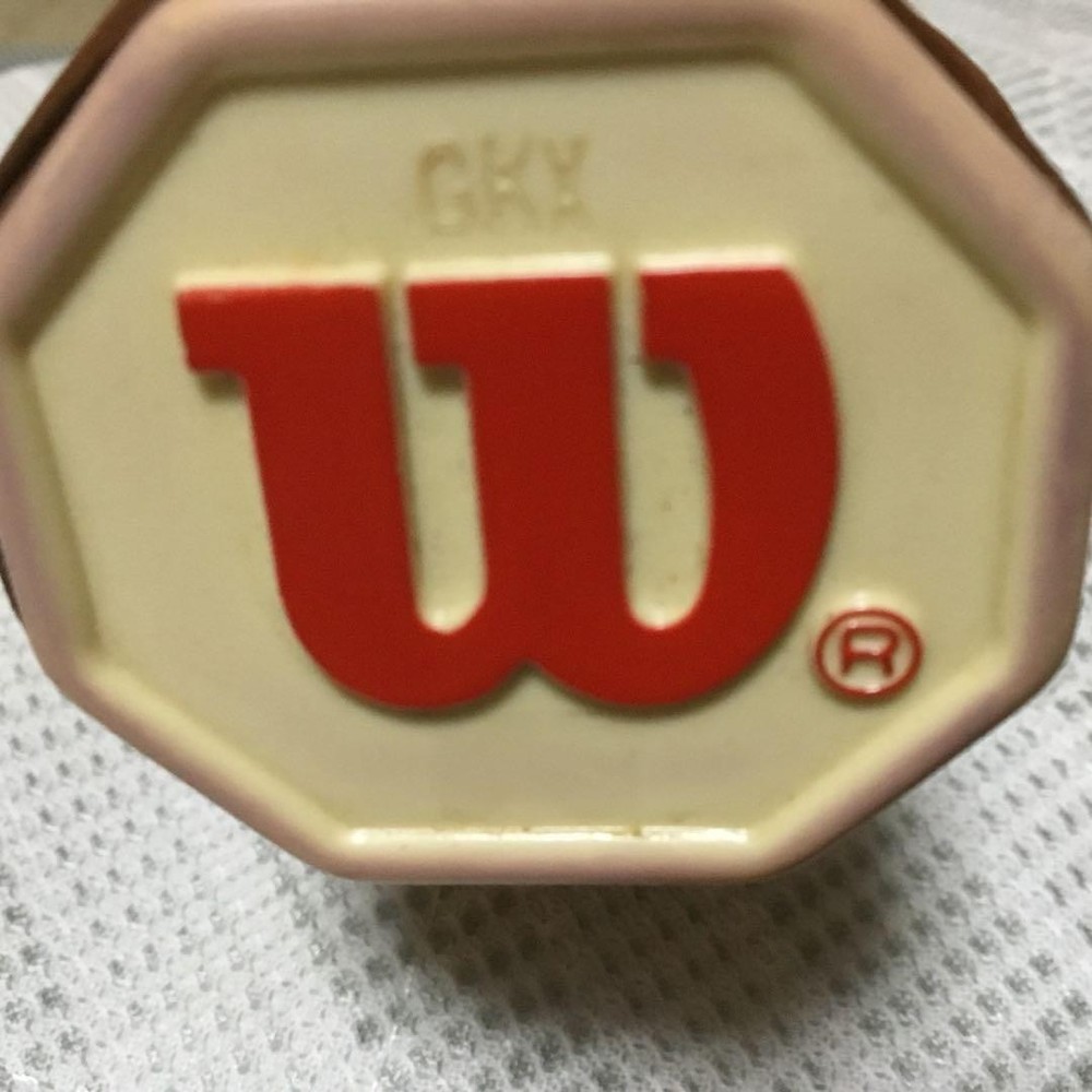 Wilson MIDPLUS 95 tennis racket