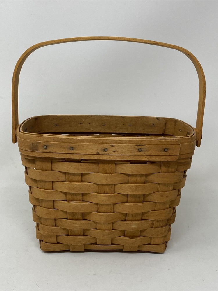 1994 Longaberger Dresden Basket With Handle 9x5x7”