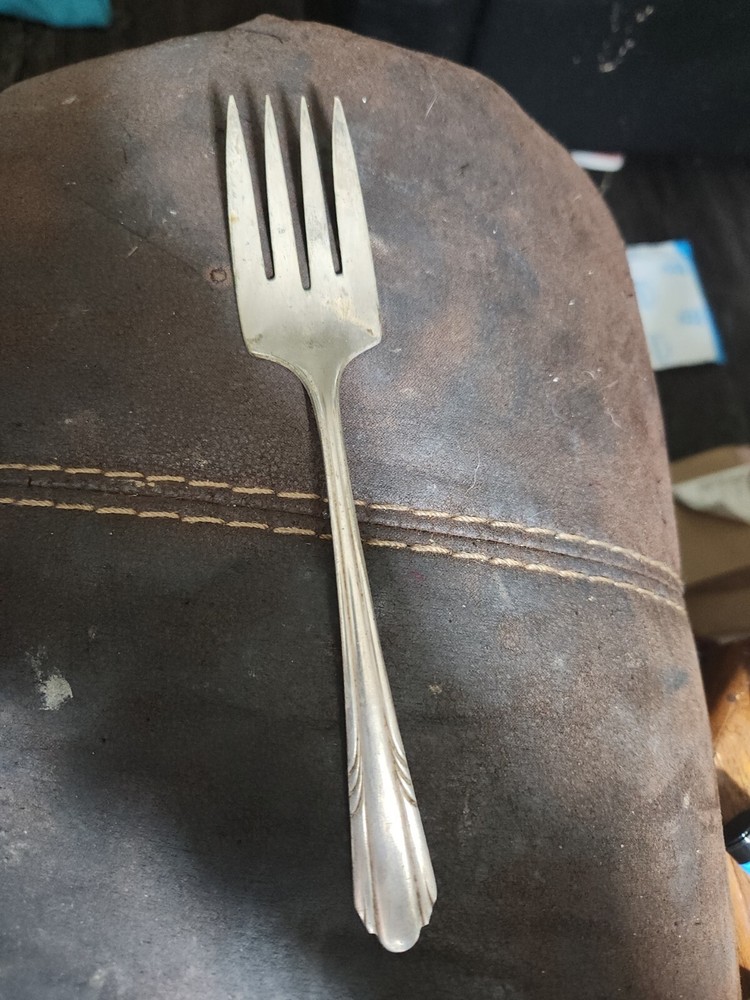 Oneida Community Par Plate  Clarion  Serving Fork 8.5"