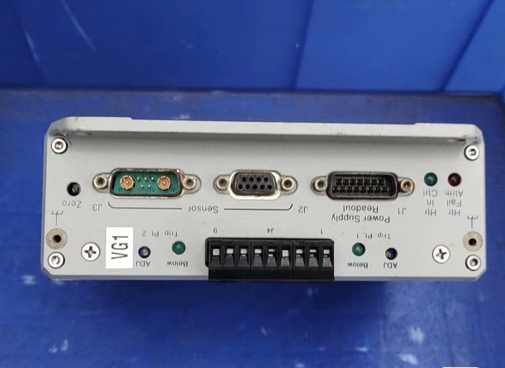 1PCS USED MKS 621C11TBFHD signal controller Tested