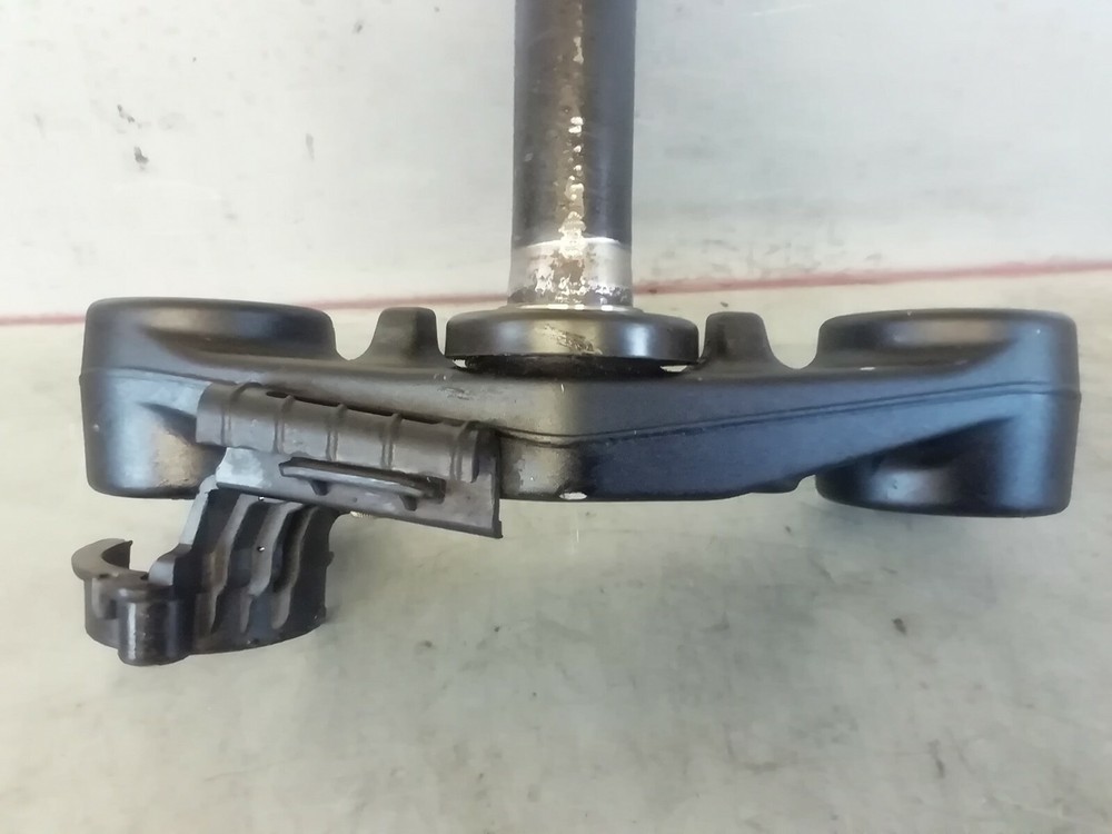 KTM RC 390 Bottom Yoke Lower Clamp 2014 - 2017