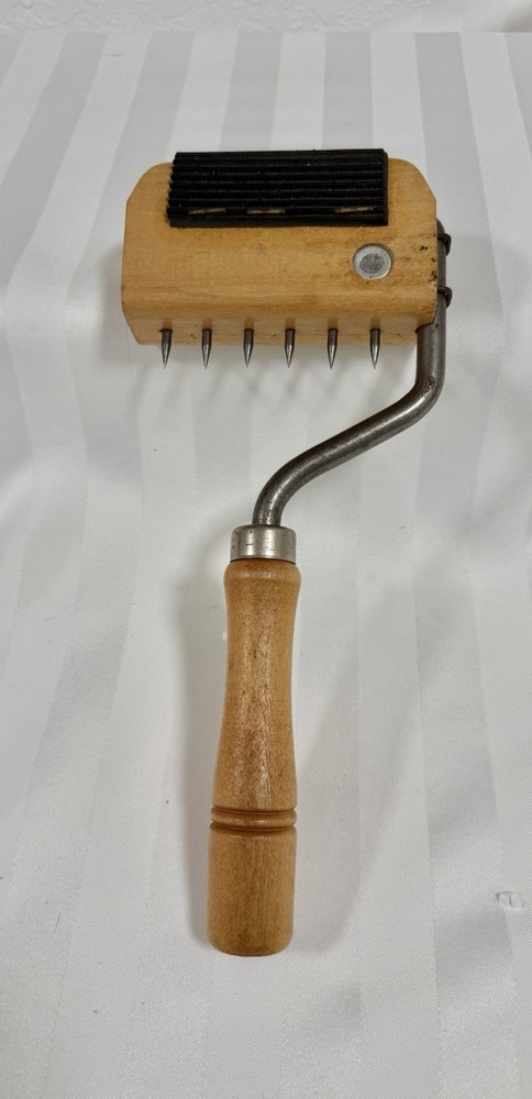 Gooseneck Webbing Stretcher Upholstery Pulling Tool VINTAGE never used