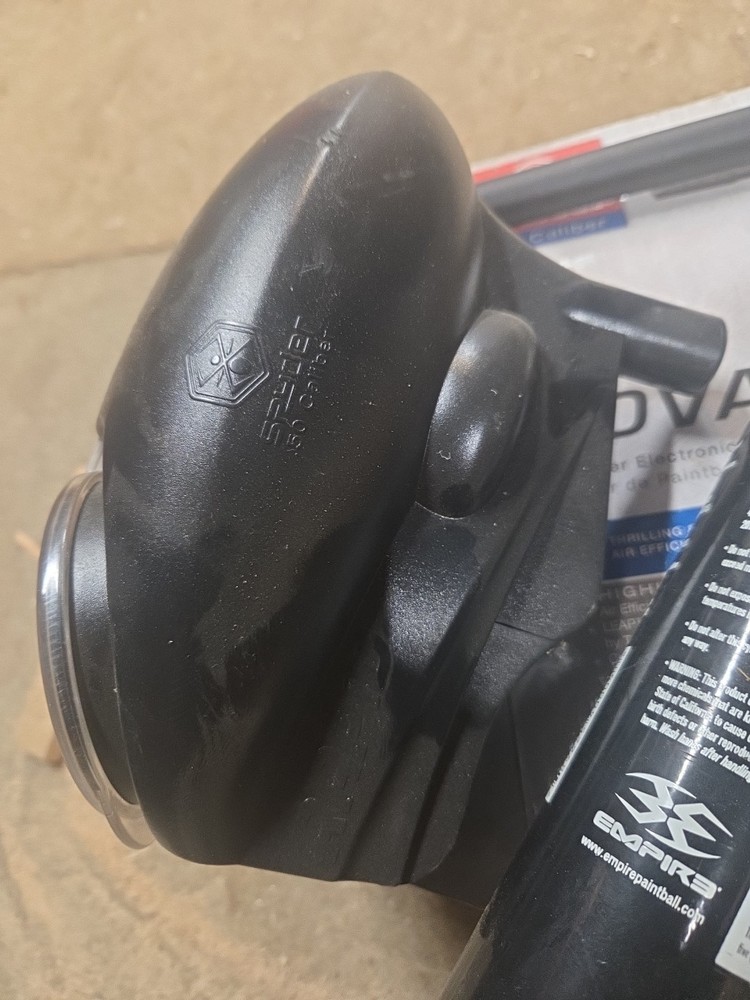 Spyder Advancer Paintball Gun