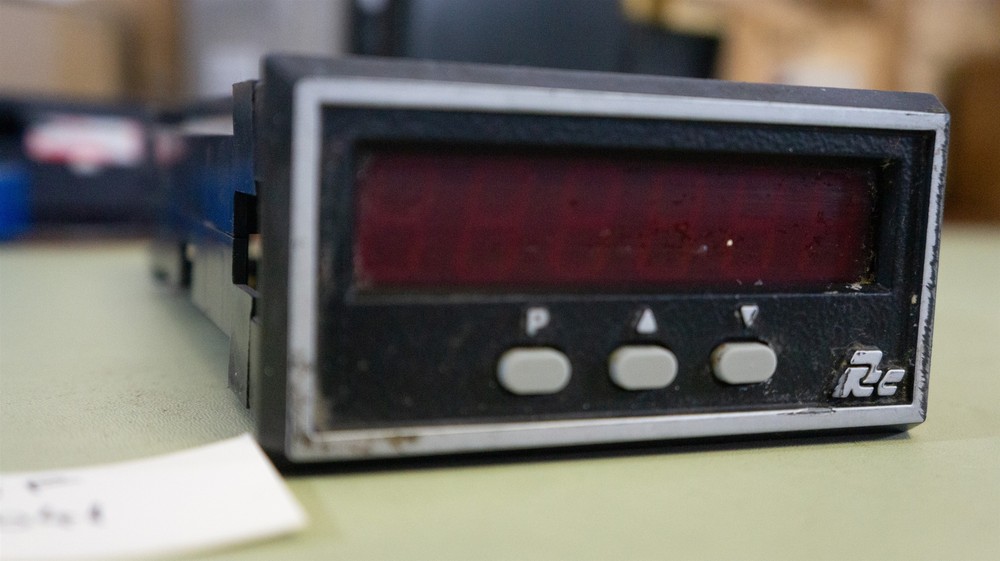 Red Lion Controls IMP20060 Intelligent Process Meter