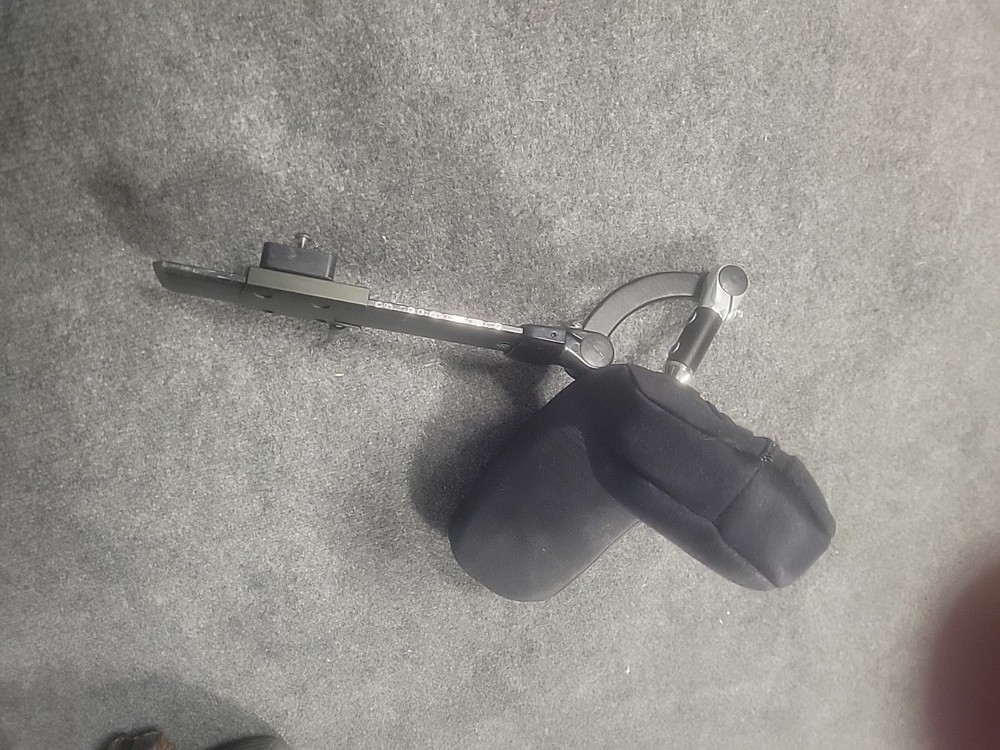 Quickie Whitmeyer headrest with mount