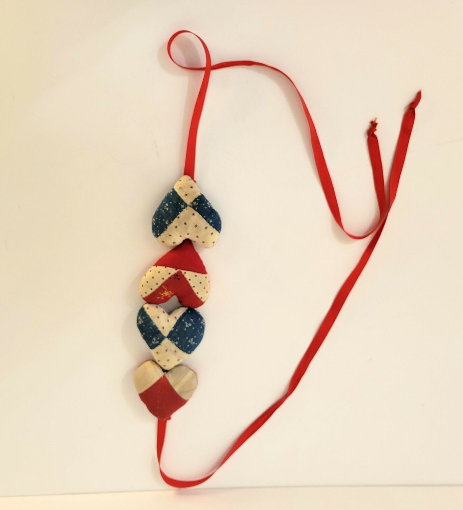 Primitive Quilted Patchwork Heart Garland