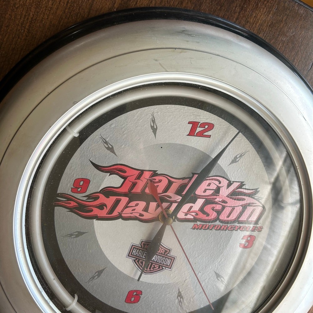 Harley-Davidson 100th Anniversary neon wall clock clock works no light
