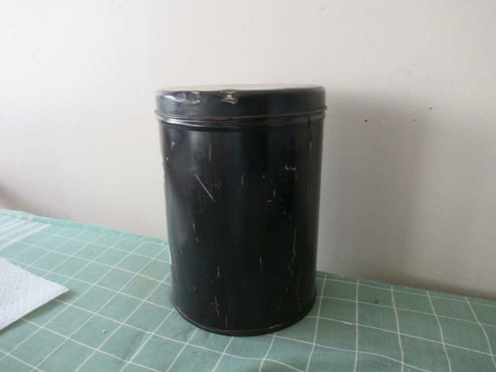 Chicago General Can Co 10 inch vintage can