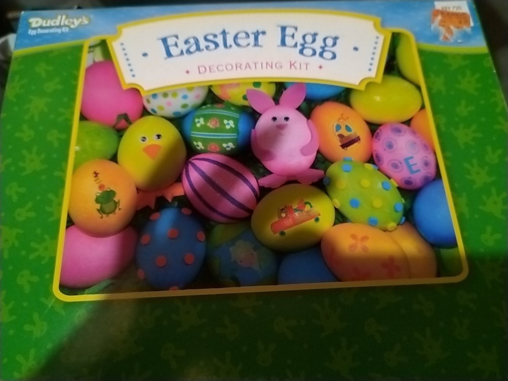 Dudley's Easter Egg Decorating Kit E1