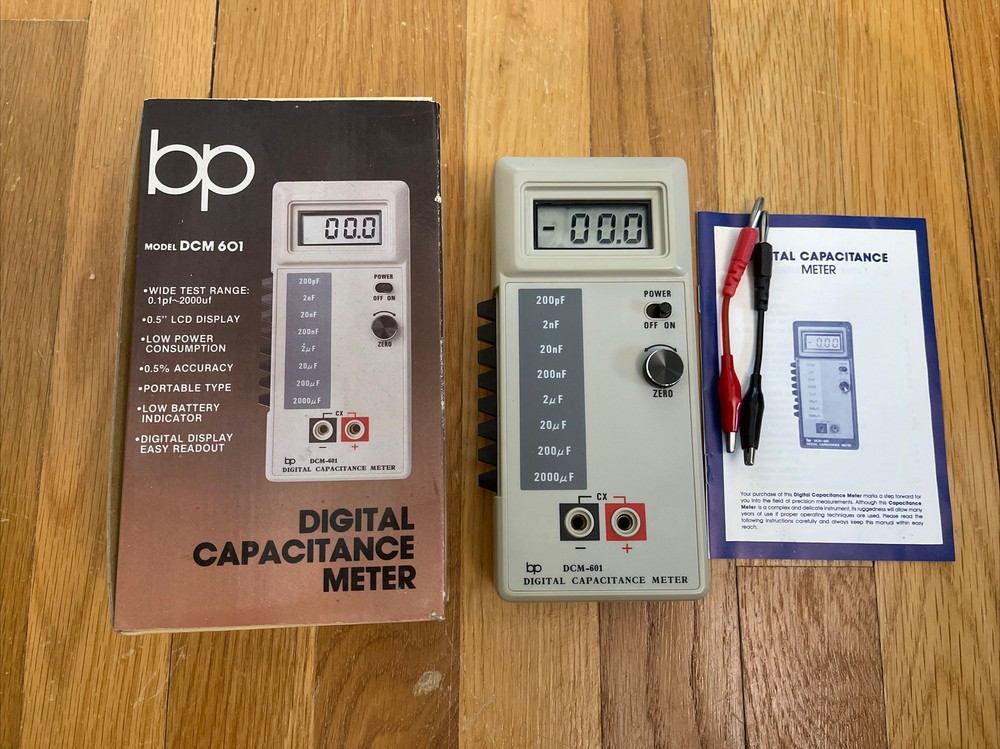 DCM-601 Digital Capacitance Meter