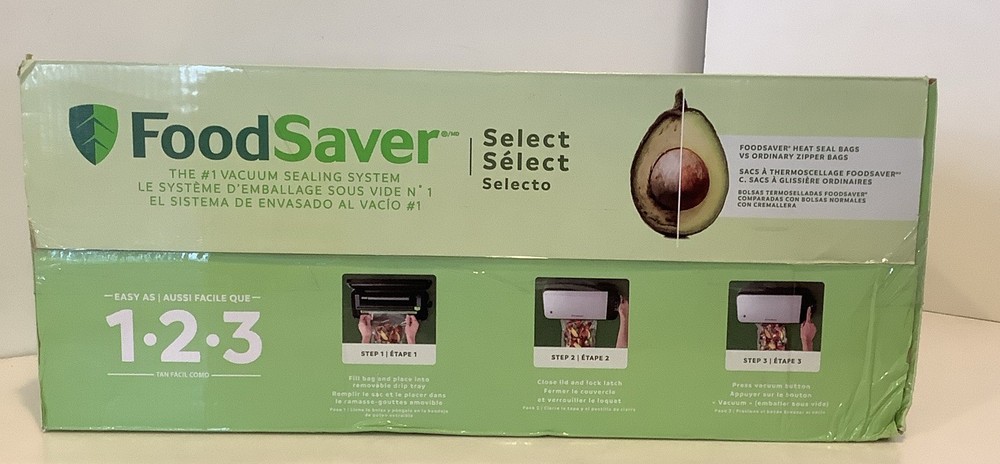 NEW FoodSaver Select Vacuum Sealer Starter Kit