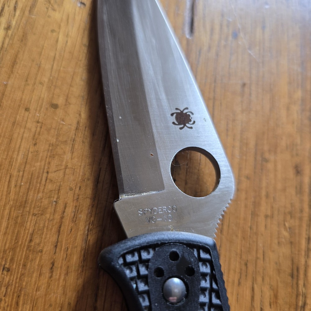 SPYDERCO ENDURA 4 LOCKBACK KNIFE VG-10 PLAIN EDGE