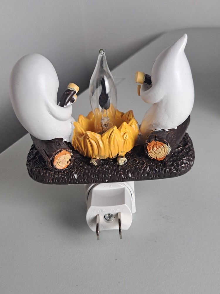 Halloween Ghost Campfire Flickering Nightlight Decor Little Ghosts Twinkle Light