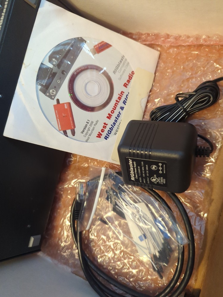 West Montain Radio RIGblaster Pro Digital Interface w/ Cables, Manual & Software