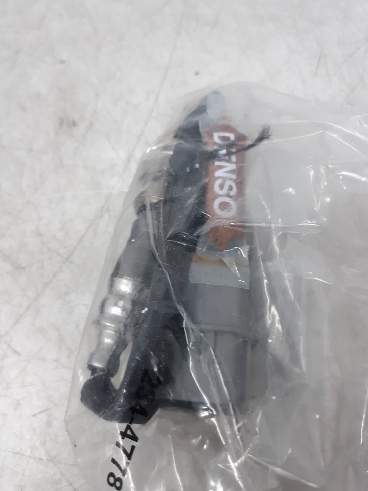 DENSO 234-4778 Oxygen Sensor