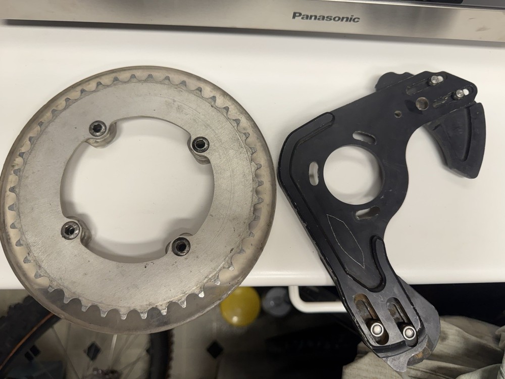 E Thirteen Chain Guide / Bash Guard with e13 Chainring
