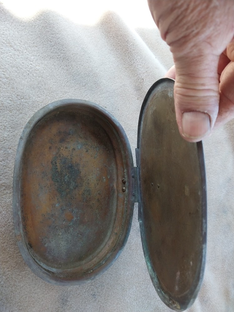 Vintage BedWarmer/Crumb Catcher w/copper Handle,