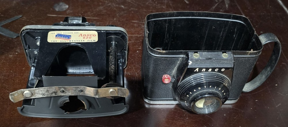 ANSCO READY FLASH CAMERA USES 620 FILM UNTESTED