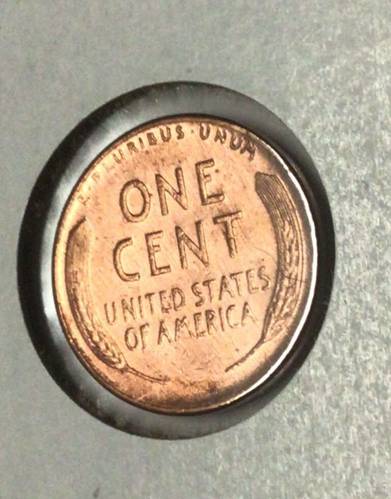 1949 PENNY UNC MOSTLY RED