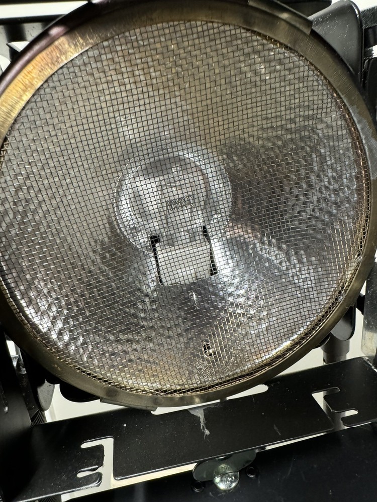 Lowel Omni Light Focus Flood BUNDLE-Great Deal!