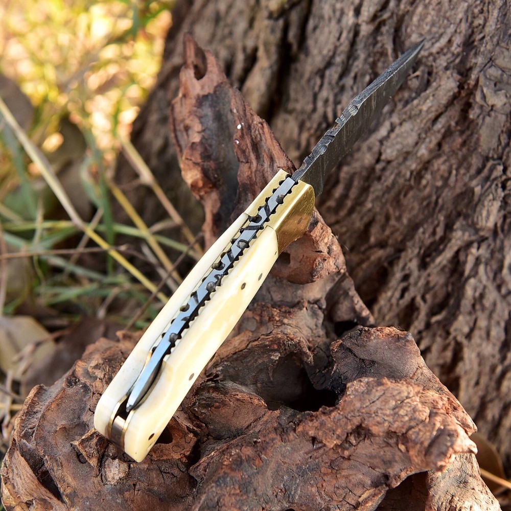 Handmade Damascus Knives Folding Blade Pocket Knife Lock-back Camel Bone Handle