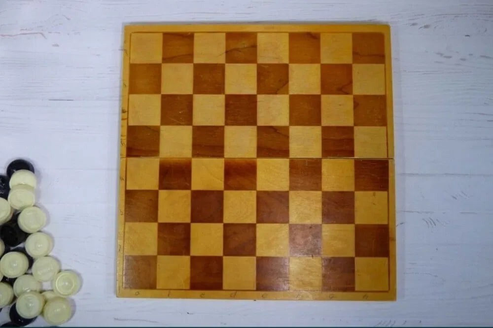 Vintage AUSMA Chess Set Soviet USSR