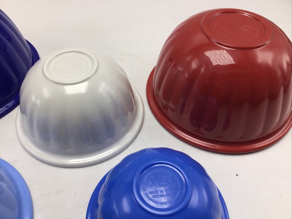 Bowl Set 5 Nesting Prep Plastic Red White Blue Small 2.5" - 5" Mini Sous Chef
