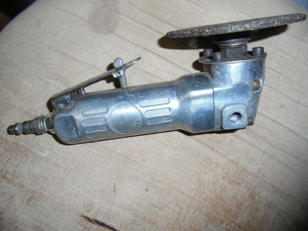 CENTRAL PNEUMATIC AIR GRINDER