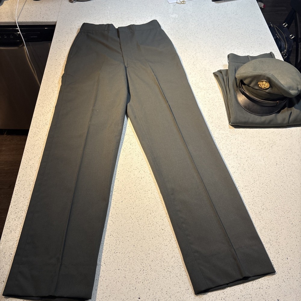 US Army Airborne Service Uniform With Pants And Hat