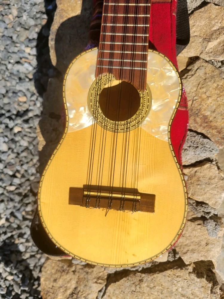 Charango
