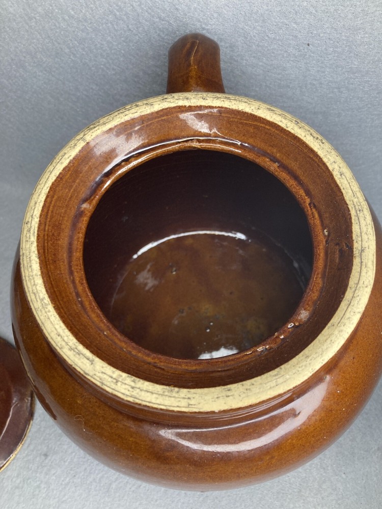 Vintage Robinson Ransbottom Blue Crown 2 Quart Rustic serving Pot - Farmhouse