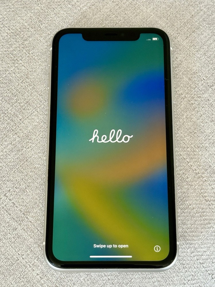 Apple iPhone 11 64GB White