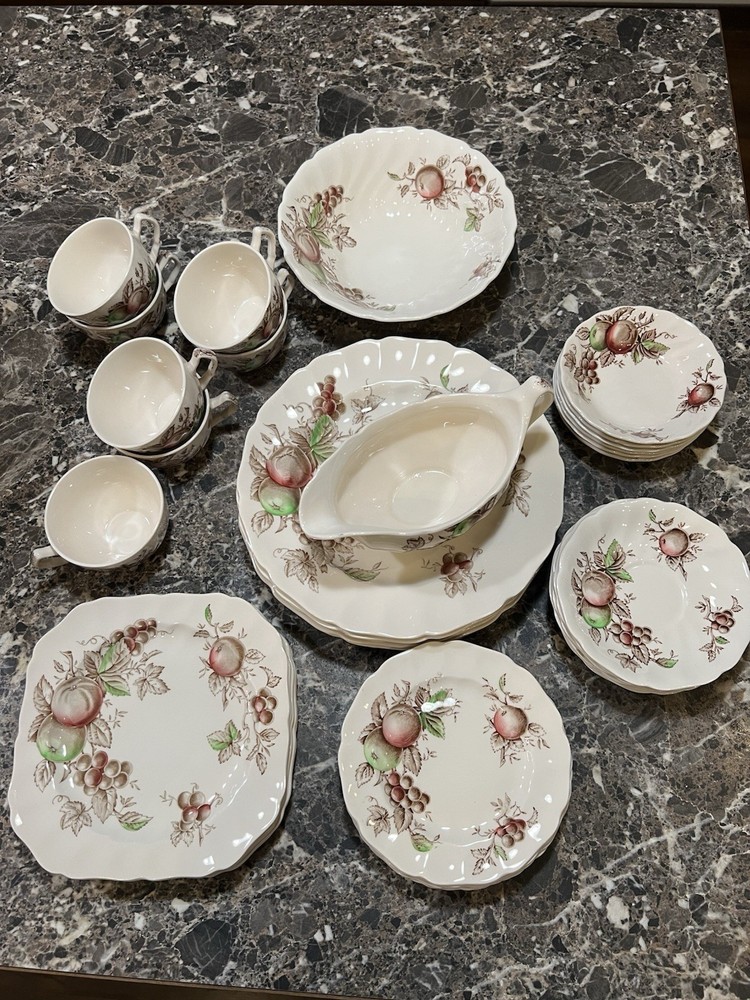 Johnson Bros Harvest Time Vintage Ceramic Dinner Set Fruit Pattern England