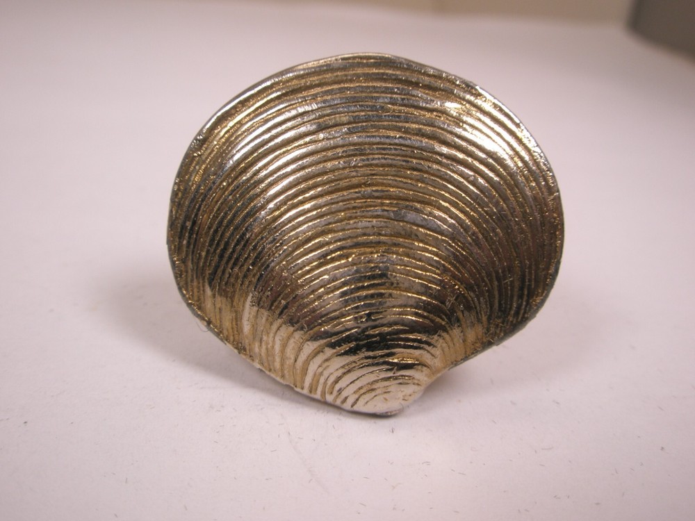 Clam Shell Fish SINGLE Vintage Cuff Link replace lost/broken zi21