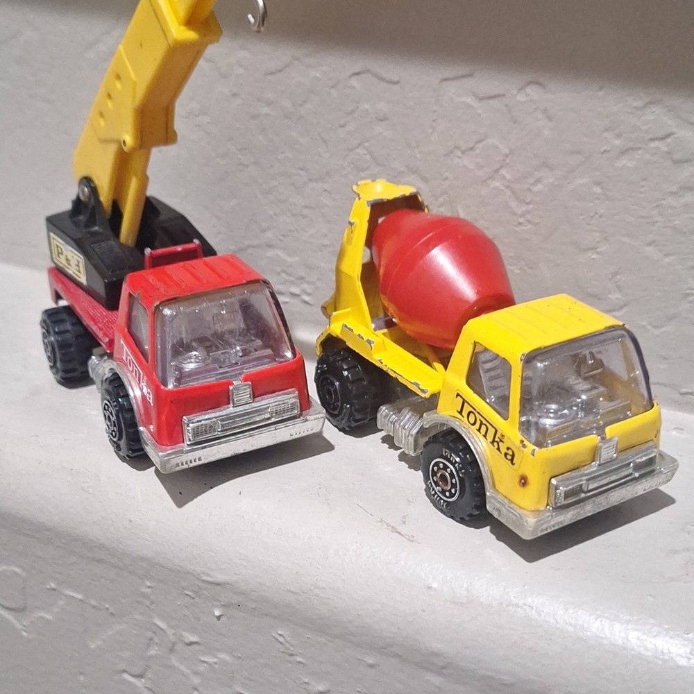Vintage Tonka Cement Mixer and Crane