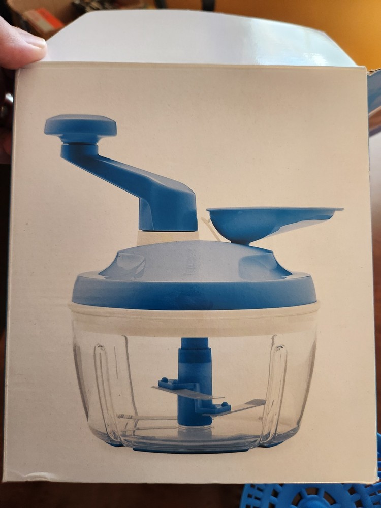 Tupperware Quick Chef Pro System Manual Food Processor #5578B-1 BLUE