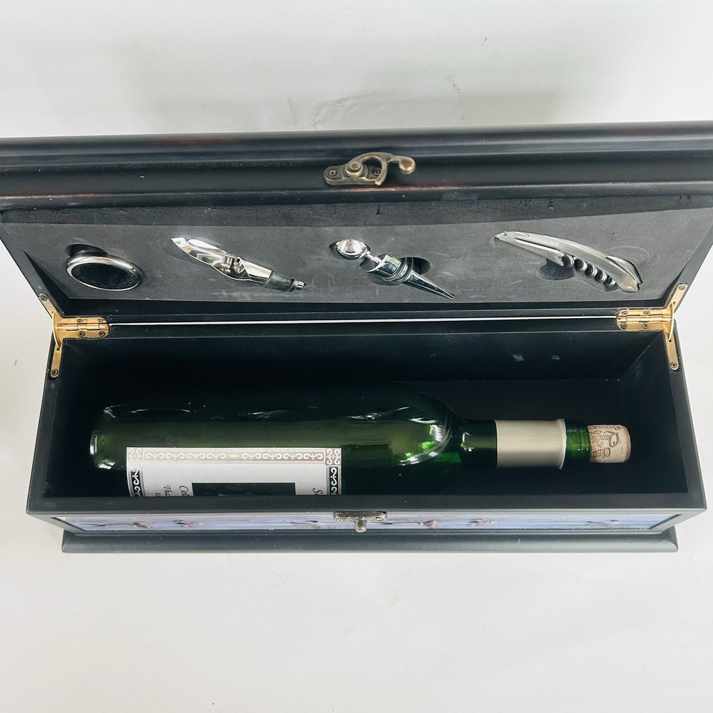 Ducks Unlimited Wine Bottle Gift Box Bar Set