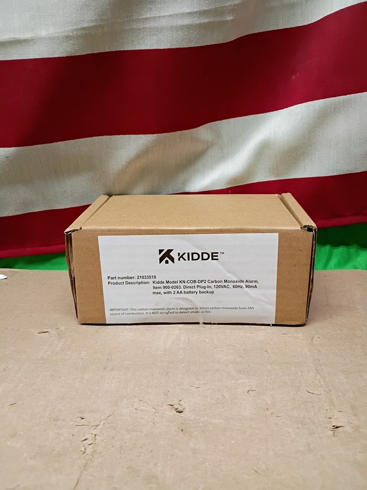 Kidde Carbon Monoxide Detector, Plug in Wall with AA Battery Backup, Test-Hush