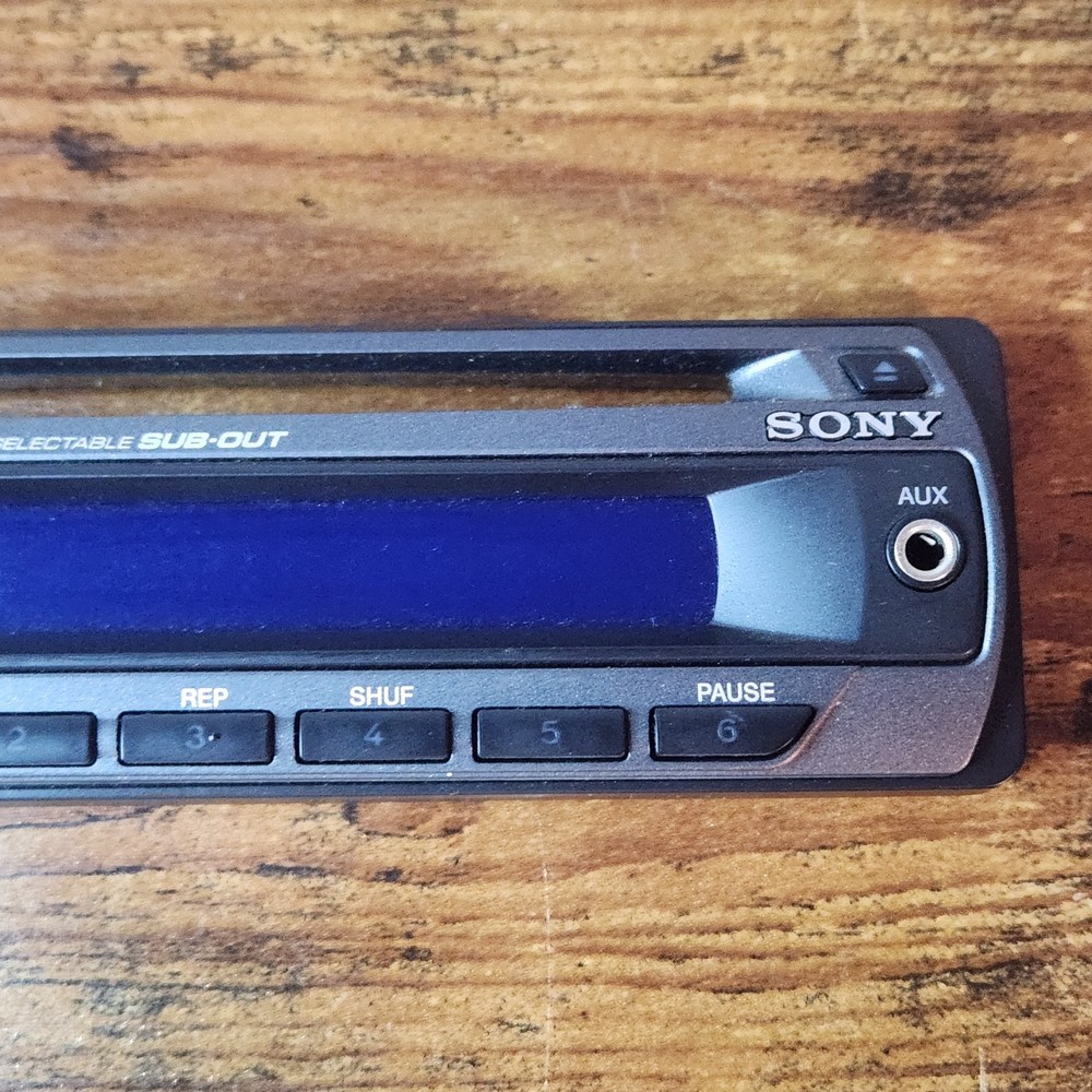 Sony CDX‑GT120 Xplod Faceplate – OEM Replacement Detachable Front Panel