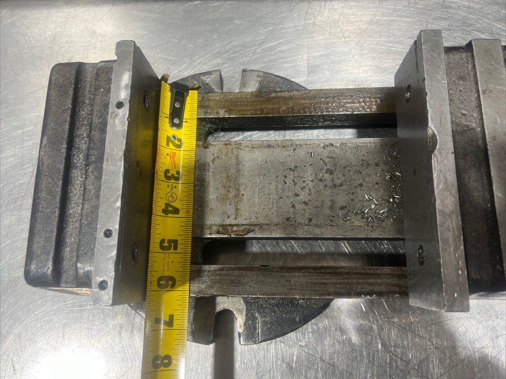 Vintage MILLING MACHINE VISE Used Surplus