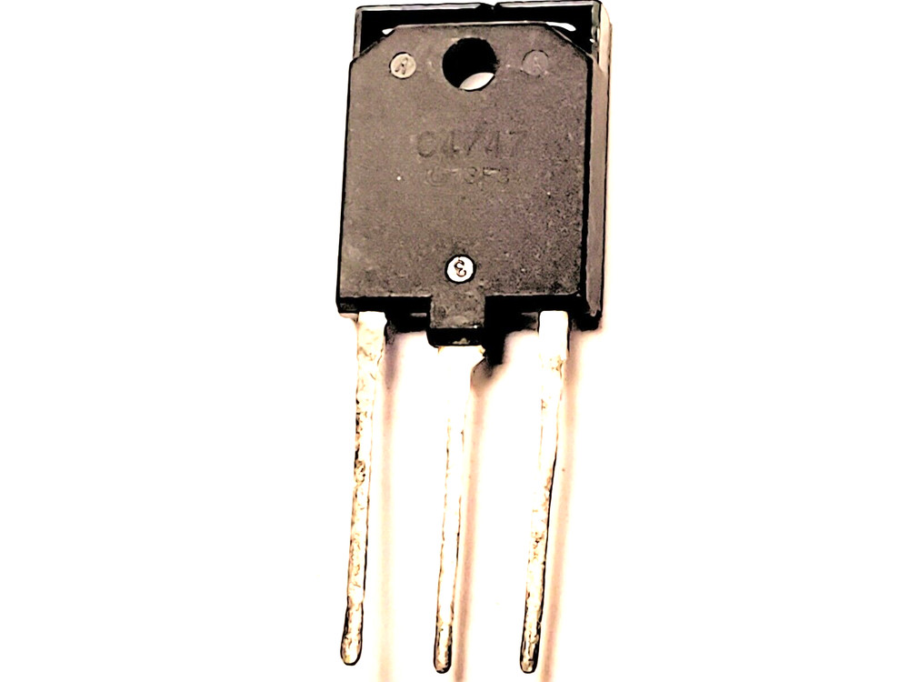 2SC4747 “Original” Hitachi Transistor 2  pcs