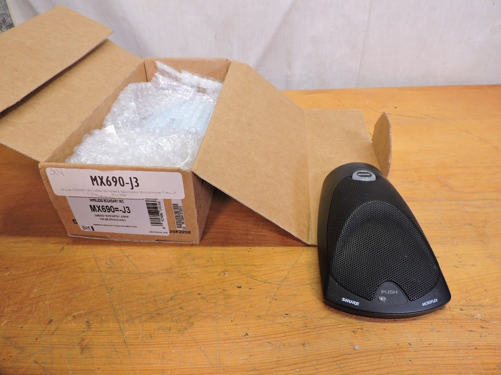 Shure MX690 wireless boundary mic transmitter J3.  For SLX systems Open box.