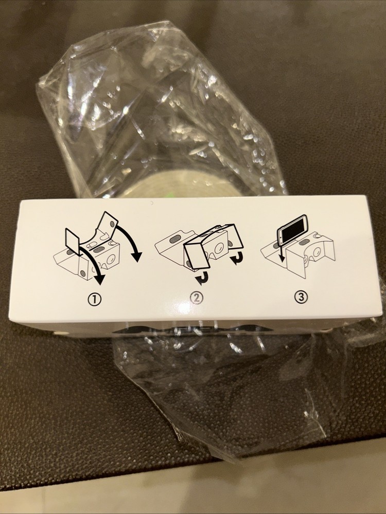 DJ MARSHMELLO Mello VR Headset Case 2019