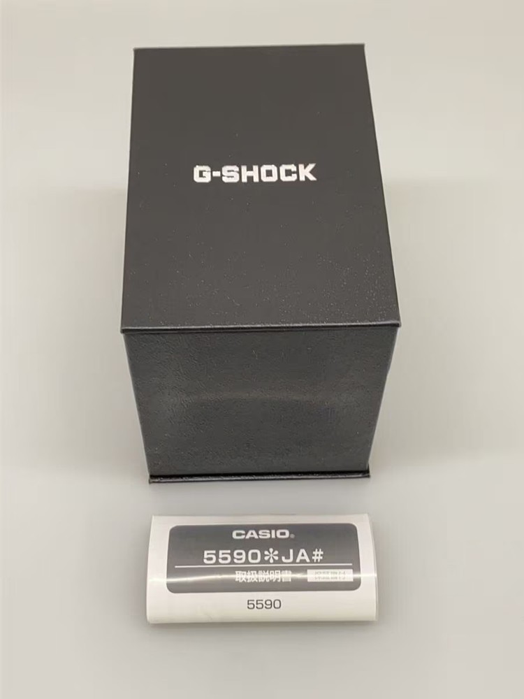 CASIO Watch Analog Rubber SLV WHT GA 2000