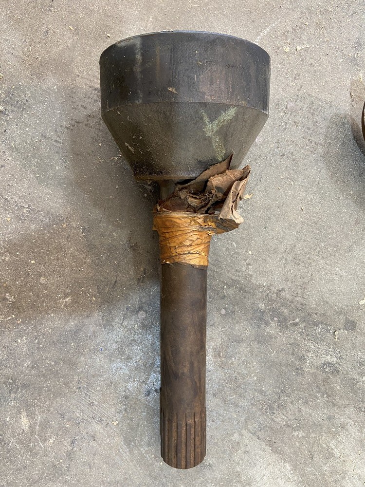 2.5 Ton Military Outer Axle