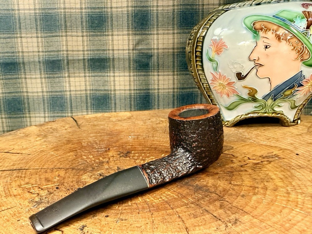 SAVINELLI ROMA 123 Triangular Shank/Semi-bent Pot Nice Blast Estate Pipe