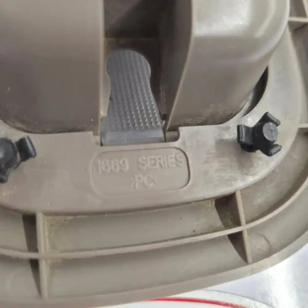 2005 Peterbilt 379 Interior Light- 16-09570-221