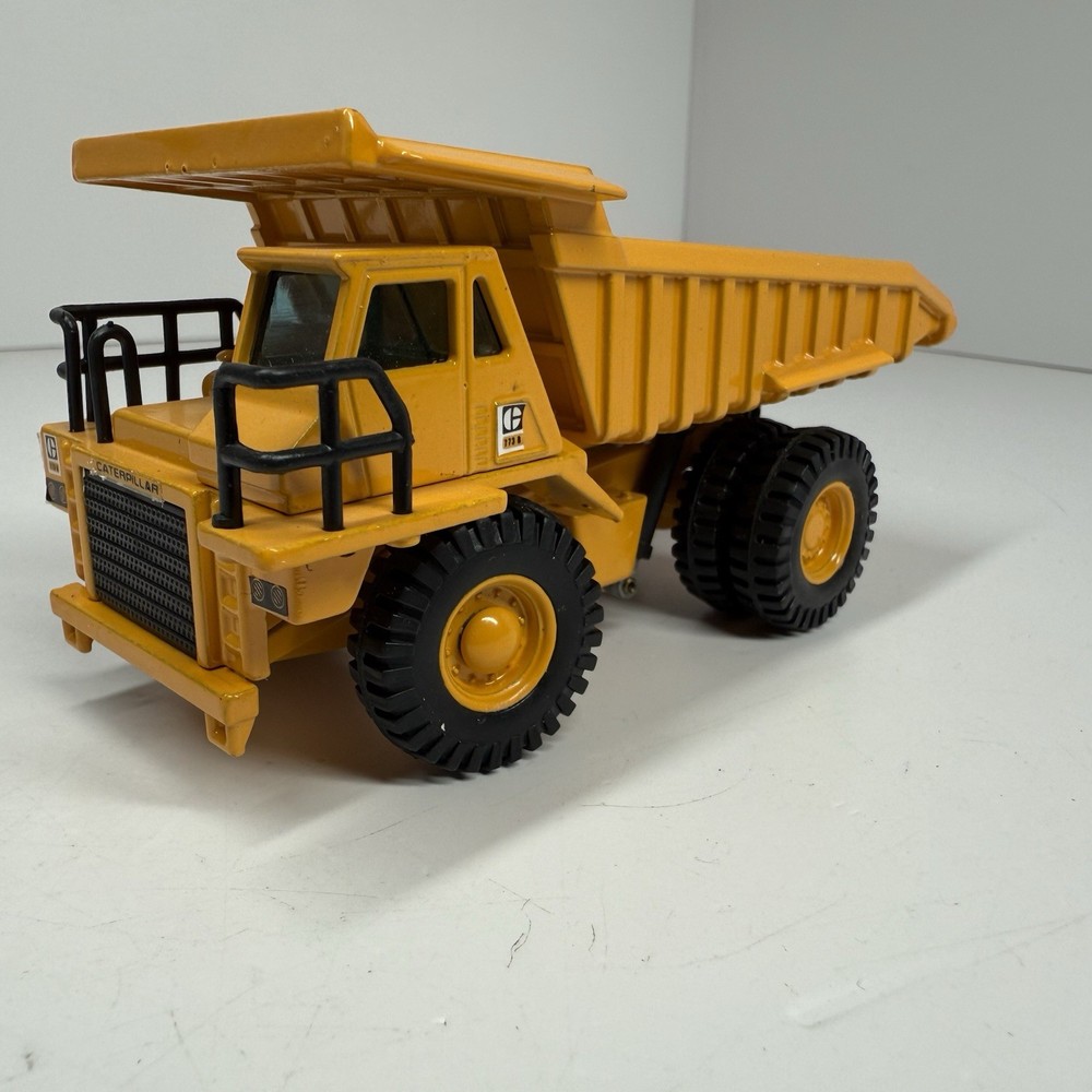 JOAL Compact Caterpillar CAT 773-B Dump Truck