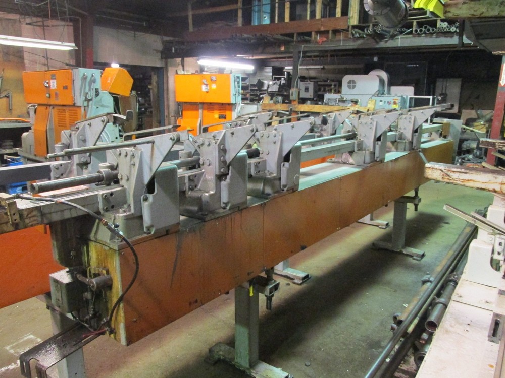 Lipe Rollway Automatic Bar Feeder 156-AML